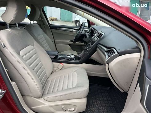 Ford Fusion 2017 - фото 27