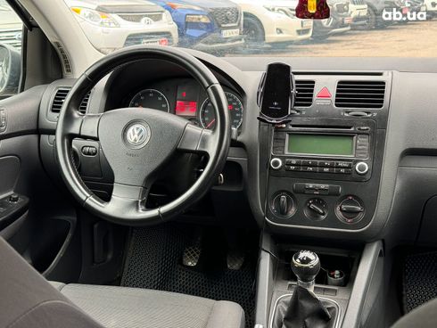 Volkswagen Golf 2005 серый - фото 72