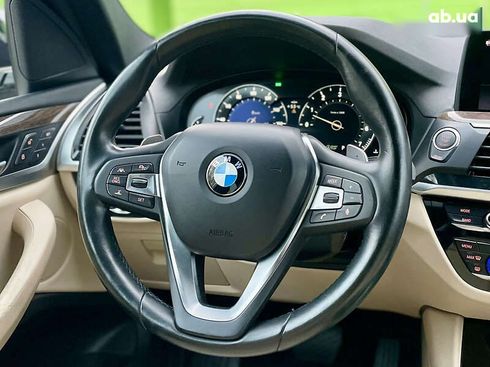 BMW X3 2018 - фото 30