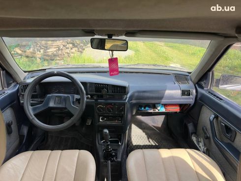 Peugeot 405 1988 серебристый - фото 12