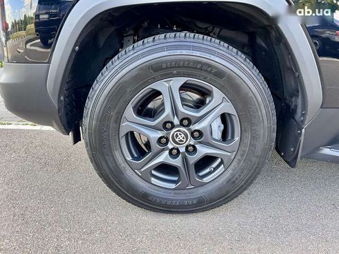 Toyota Land Cruiser 2023 - фото 18