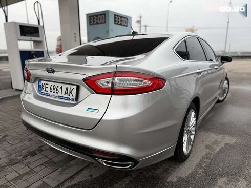 Ford Fusion 2013 - фото 6