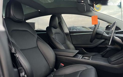 Tesla Model 3 2024 - фото 21