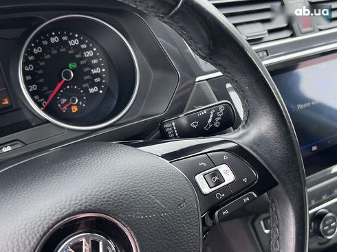 Volkswagen Tiguan 2018 - фото 19