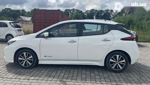 Nissan Leaf 2018 - фото 6