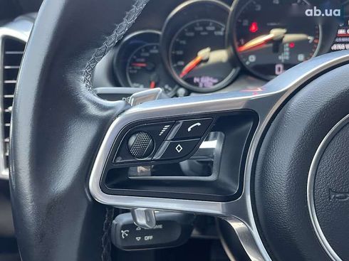 Porsche Cayenne 2016 - фото 27