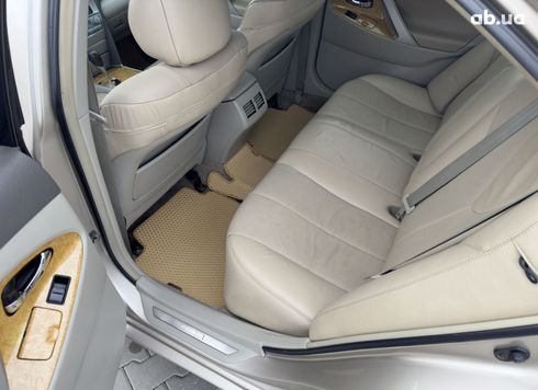 Toyota Camry 2006 золотистый - фото 2