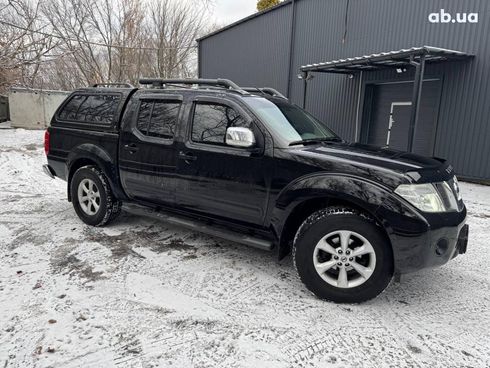 Nissan Navara 2012 черный - фото 4