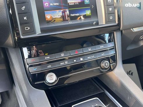Jaguar F-Pace 2018 - фото 21