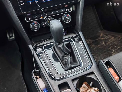 Volkswagen passat alltrack 2020 белый - фото 22