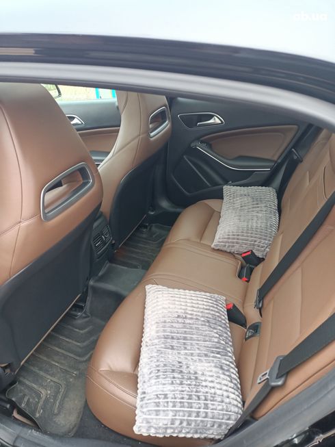 Mercedes-Benz GLA-Класс 2015 черный - фото 11