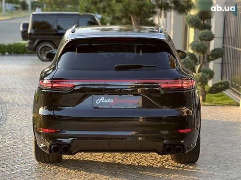 Porsche Cayenne 2022 - фото 13