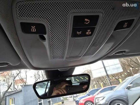 Infiniti QX30 2017 - фото 22