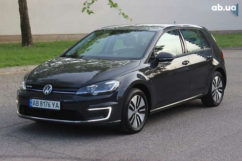 Volkswagen e-Golf 2020 - фото 2