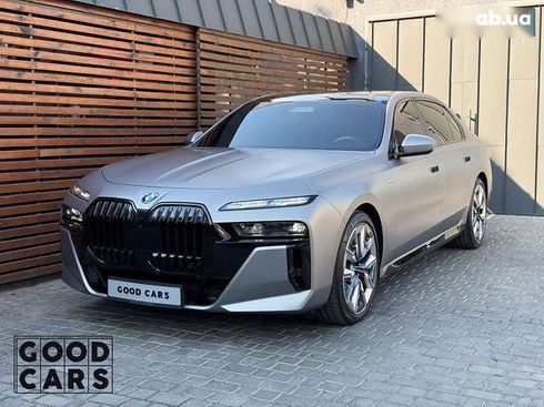 BMW 7 серия 2023 - фото 2