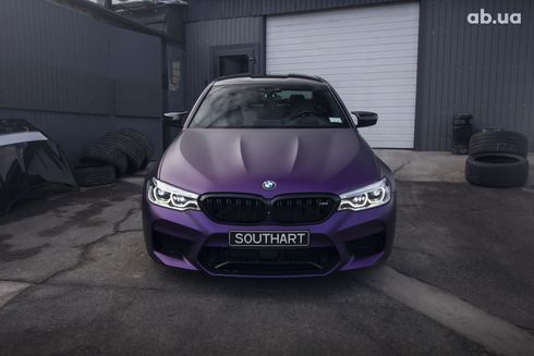 BMW M5 2020 фиолетовый - фото 7