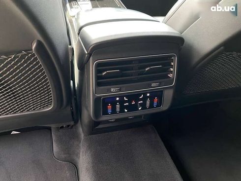Audi Q7 2021 - фото 27