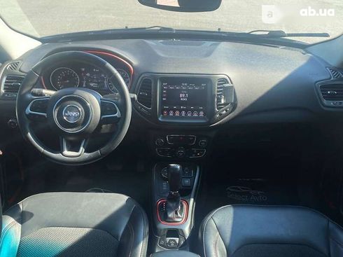 Jeep Compass 2019 - фото 10