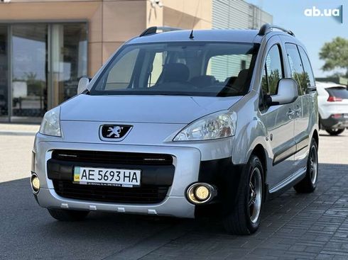 Peugeot Partner 2012 - фото 6