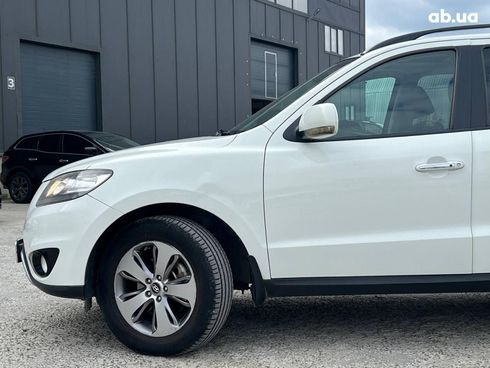 Hyundai Santa Fe 2012 белый - фото 4