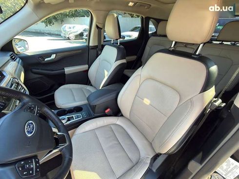 Ford Escape 2020 - фото 26