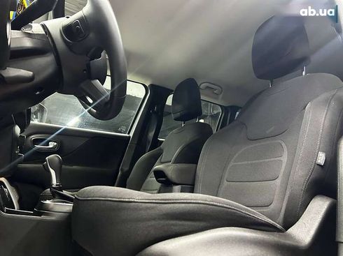 Jeep Renegade 2018 - фото 12