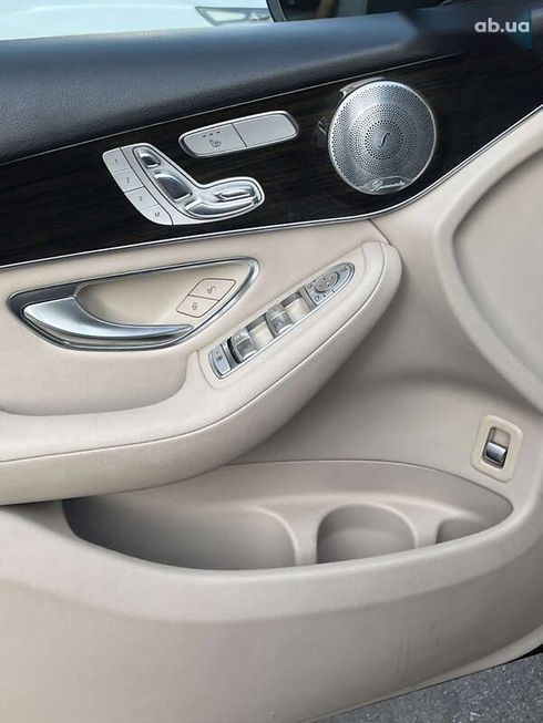 Mercedes-Benz GLC-Класс 2016 - фото 23