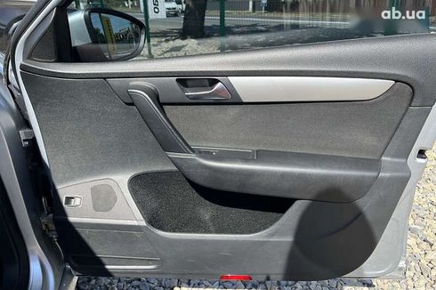 Volkswagen Passat 2012 - фото 24