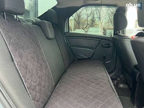 Renault Logan 2011 - фото 14