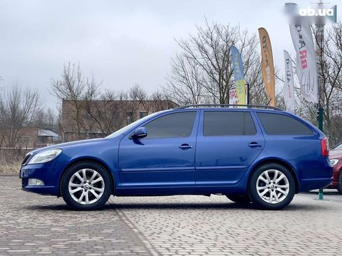 Skoda Octavia 2011 - фото 12