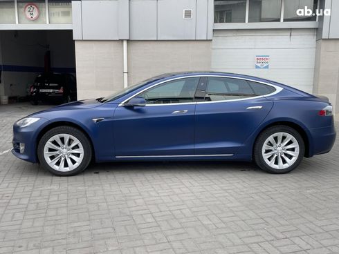 Tesla Model S 2018 синий - фото 8
