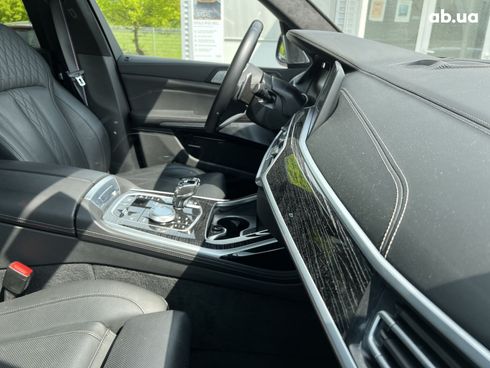 BMW X7 2022 - фото 35