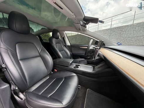 Tesla Model 3 2022 - фото 16