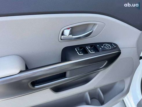 Kia Carnival 2014 - фото 9