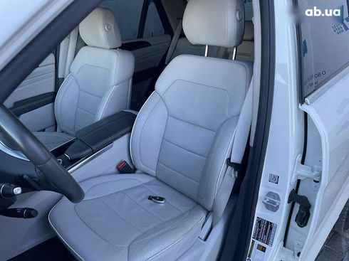 Mercedes-Benz M-Класс 2013 - фото 17
