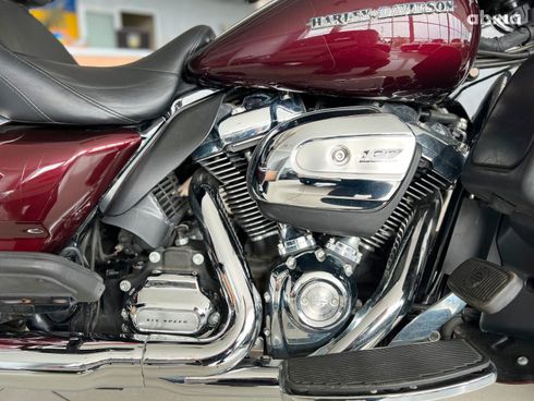 Harley-Davidson FLHX 2018 красный - фото 22
