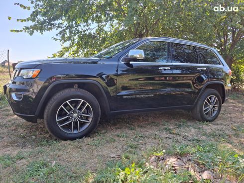 Jeep Grand Cherokee 2017 черный - фото 3