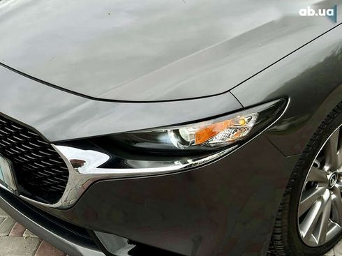 Mazda 3 2019 - фото 12