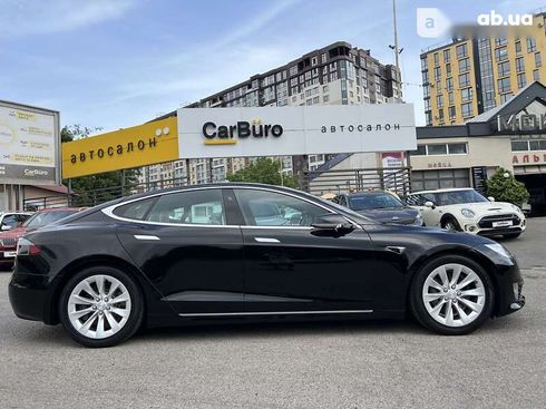 Tesla Model S 2019 - фото 8