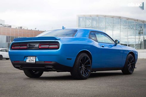 Dodge Challenger 2015 - фото 2