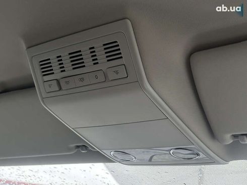 Volkswagen Caravelle 2019 - фото 24