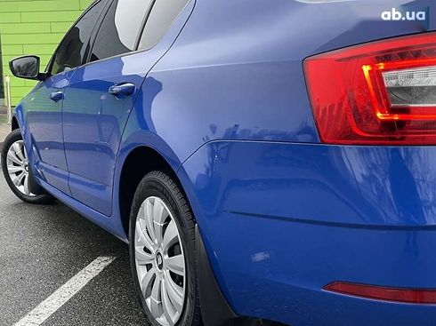 Skoda Octavia 2018 - фото 19