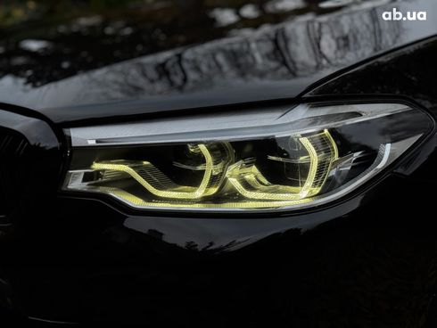 BMW 5 серия 2019 черный - фото 42