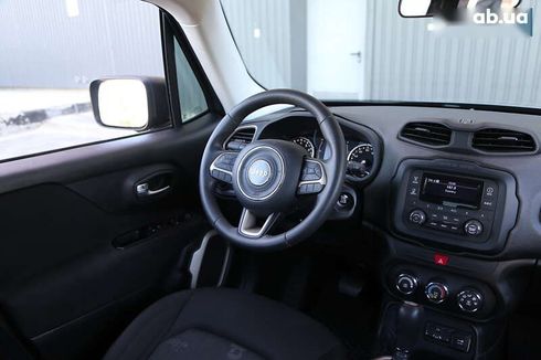 Jeep Renegade 2017 - фото 13