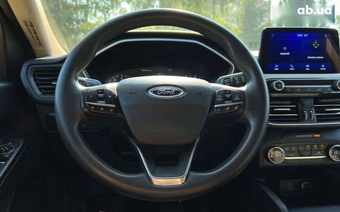 Ford Escape 2020 - фото 18