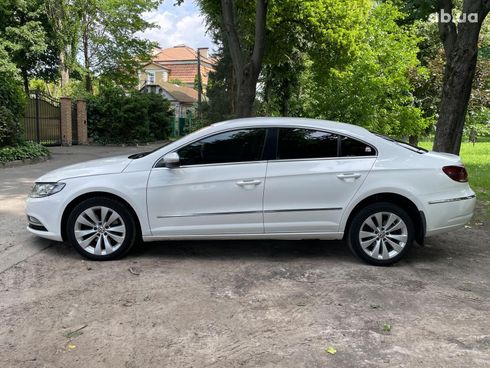 Volkswagen Passat CC 2013 белый - фото 12