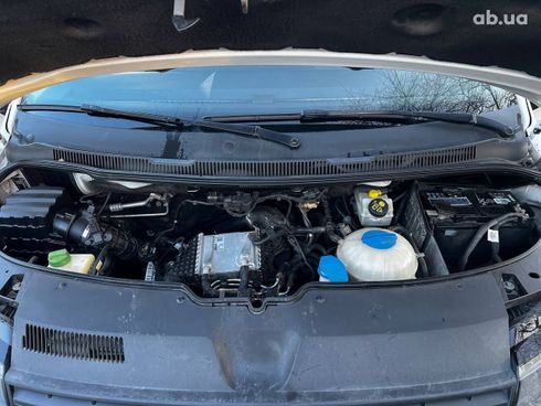 Volkswagen Transporter 2017 белый - фото 6