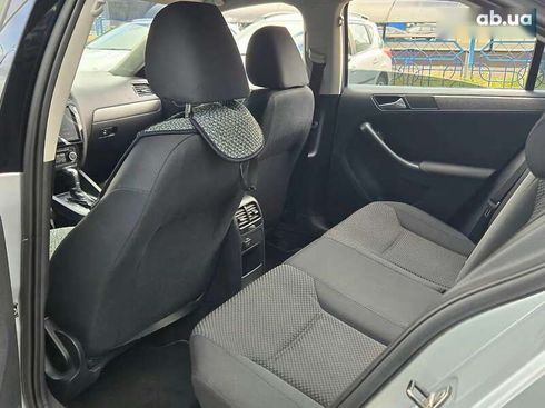 Volkswagen Jetta 2012 - фото 14