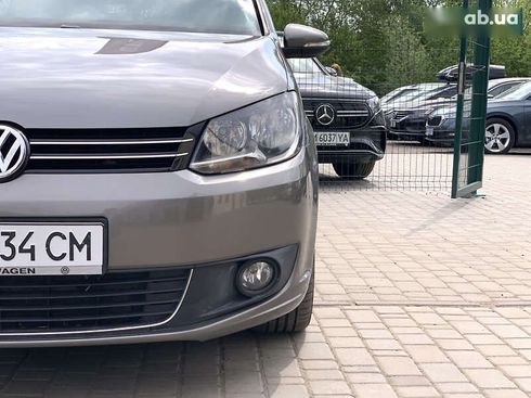 Volkswagen Touran 2011 - фото 10