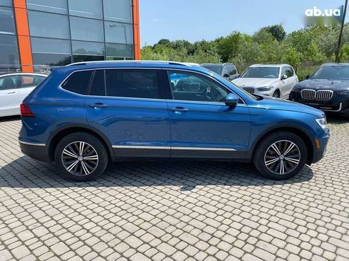 Volkswagen Tiguan 2018 - фото 8